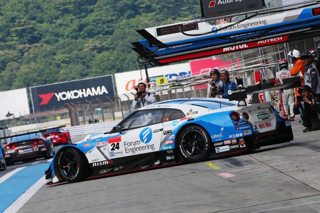 フォーラムエンジニアリング ADVAN GT-R