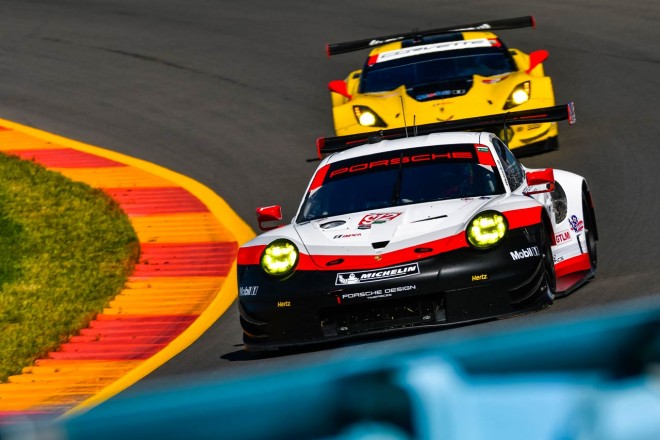 912号車ポルシェ911 RSR