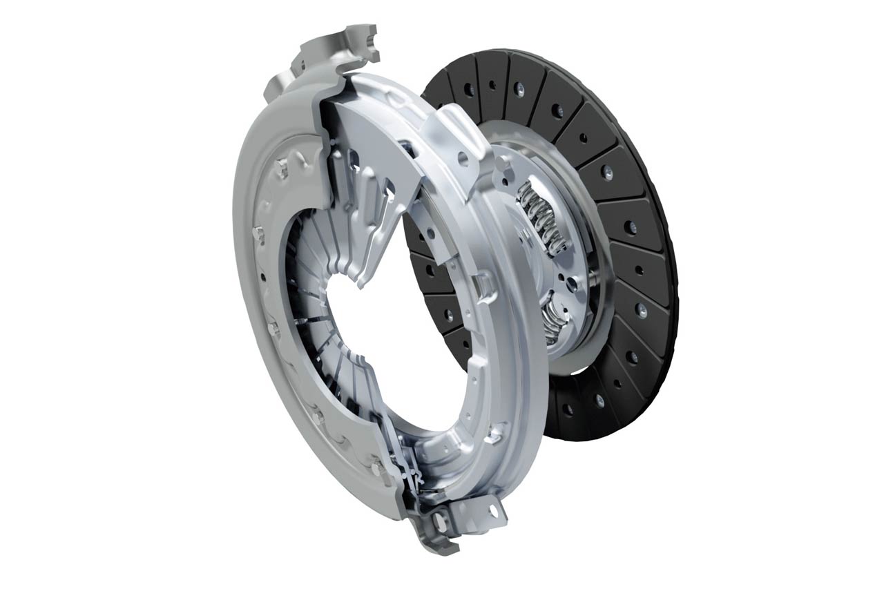 新型クラッチの採用により踏力の低減、半クラ時のコントロール制が向上