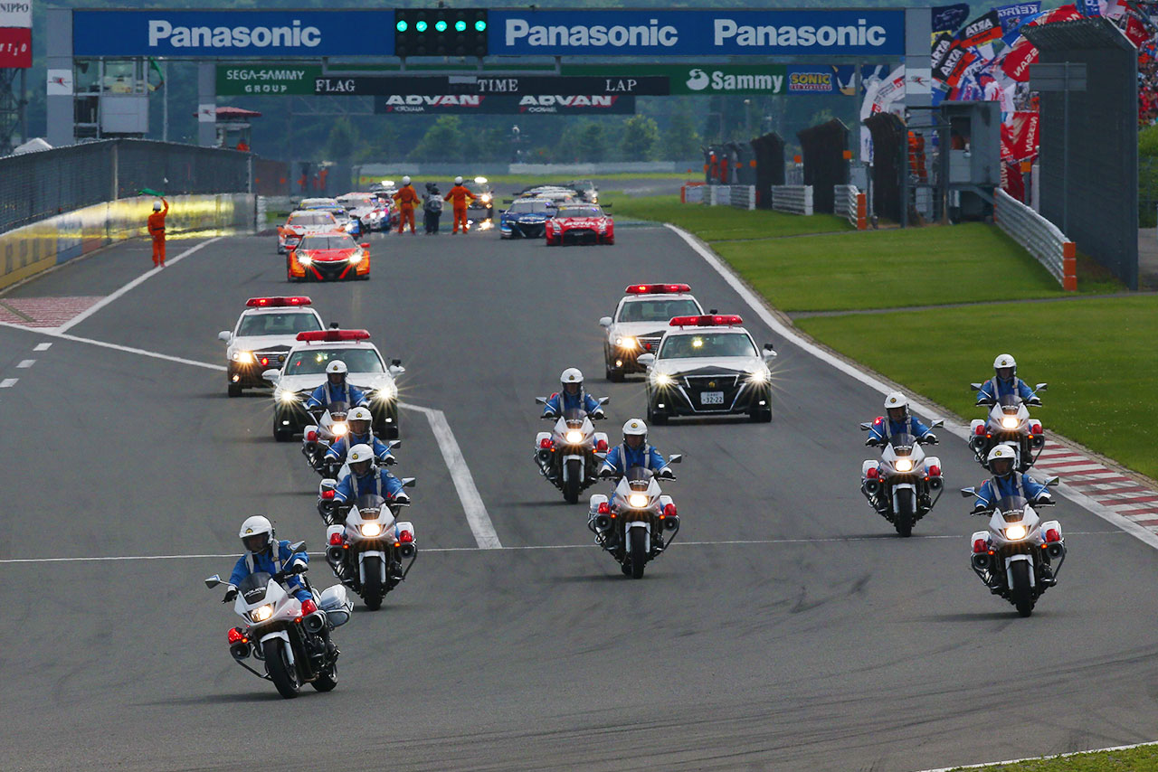 スーパーGT第5戦富士 パレードラップ