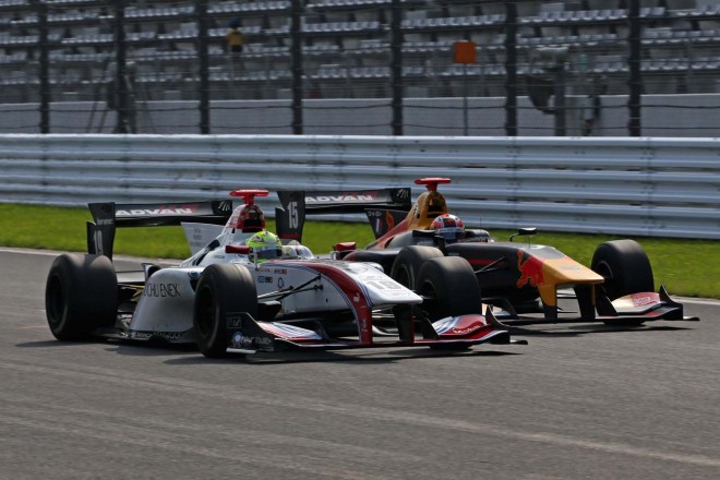 関口雄飛とピエール・ガスリーのサイド・バイ・サイド