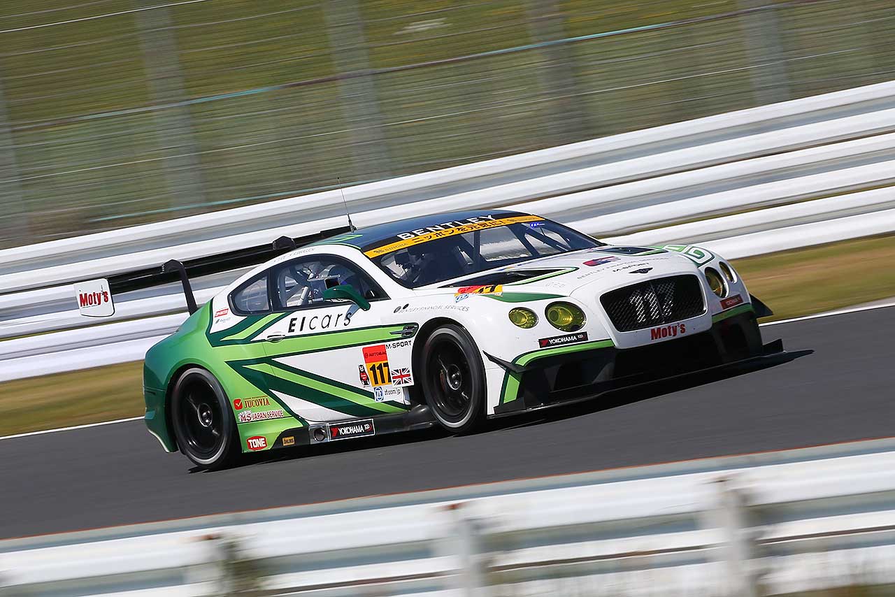 EIcars BENTLEY GT3