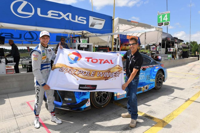 チーム初のポールポジションを獲得した14号車レクサスRC Fのセージ・カラム