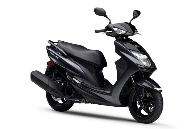 ヤマハがMotoGPファクトリーマシンカラーの『シグナスX XC125SR
