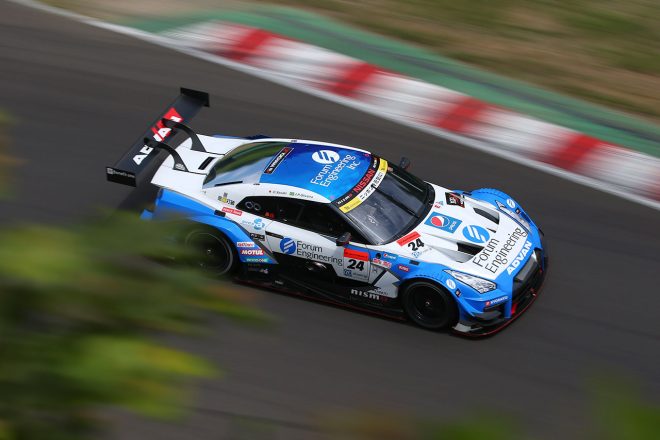 フォーラムエンジニアリング ADVAN GT-R