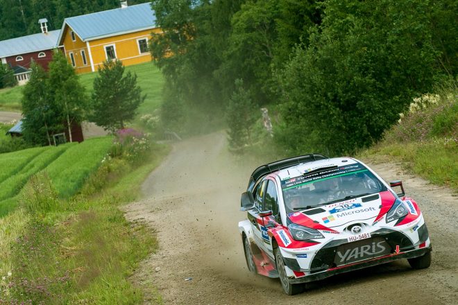 ヤリ-マティ・ラトバラ（トヨタ・ヤリスWRC）