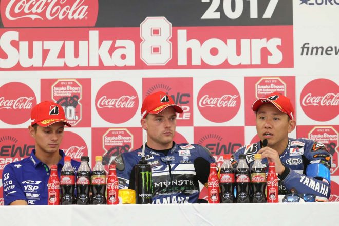 ヤマハ・ファクトリー・レーシング・チーム　中須賀克行／アレックス・ロウズ／マイケル・ファン・デル・マーク組