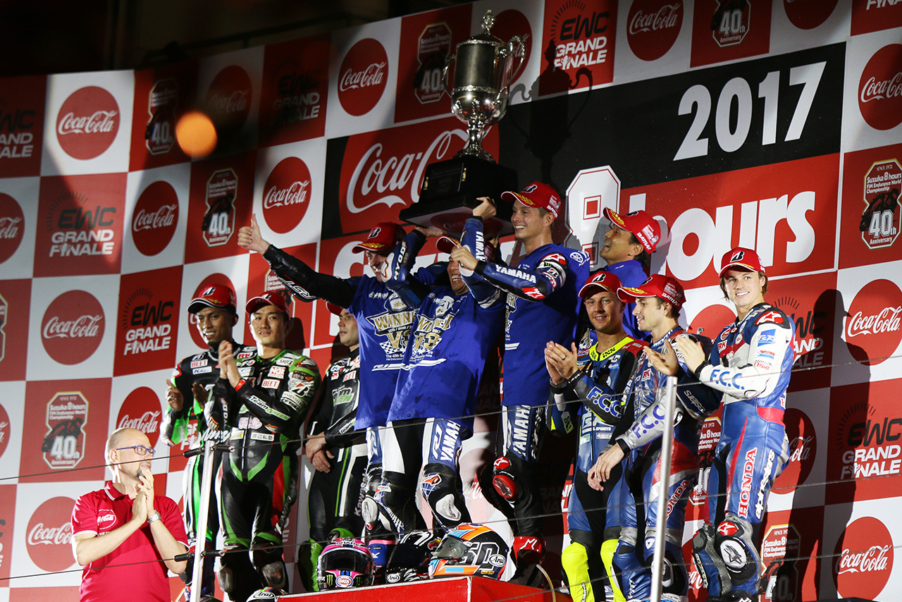 2017鈴鹿8時間耐久ロードレース表彰台