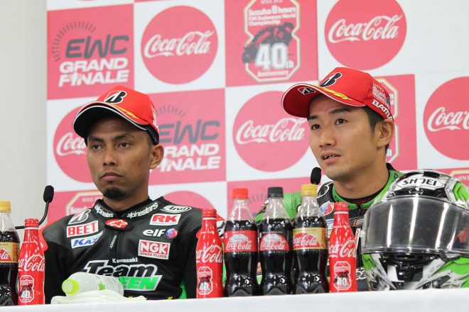 カワサキ・チームグリーンの渡辺一馬とアズラン・シャー・ビン・カマルザマン