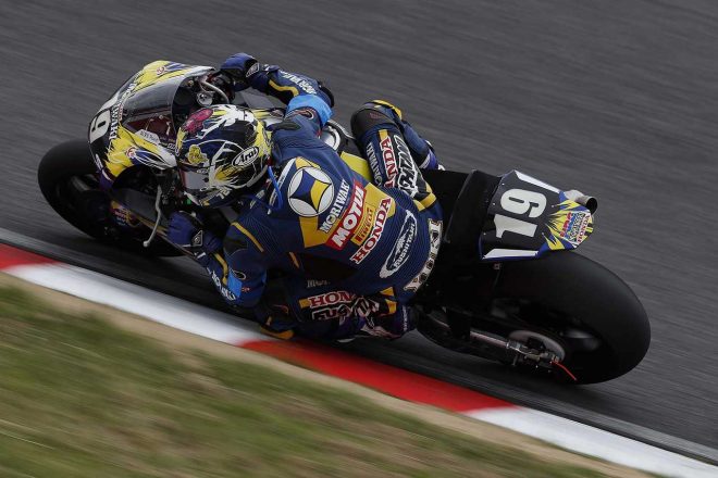 #19 MORIWAKI MOTUL RACING