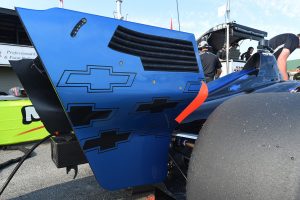 シボレーエンジンユーザー向けの共通エアロキット、ロード仕様