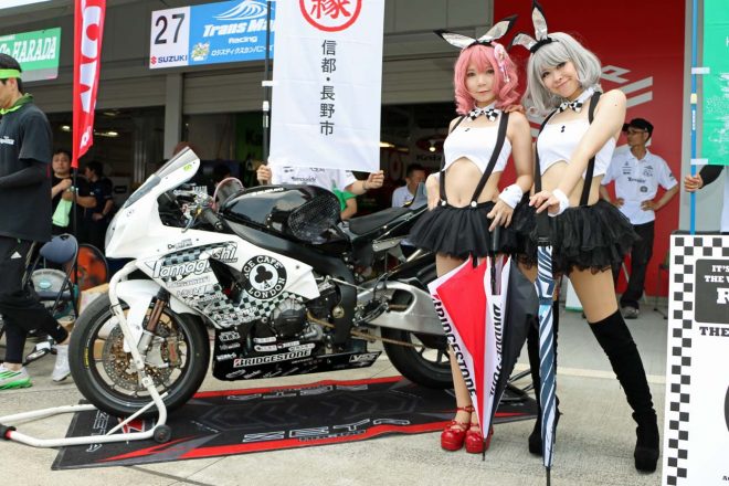 TransMapレーシング・Team長野 with ACE CAFE レースクイーン