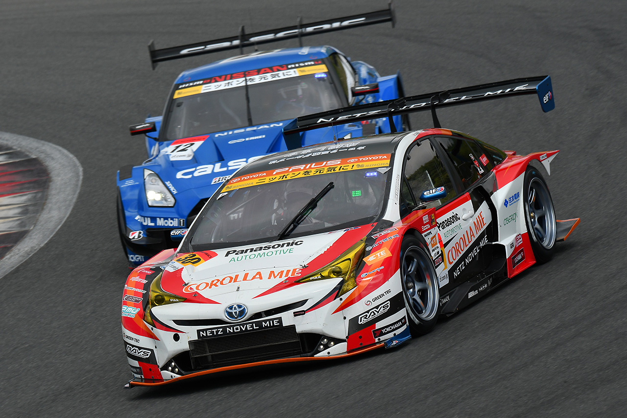 #30 TOYOTA PRIUS apr GT