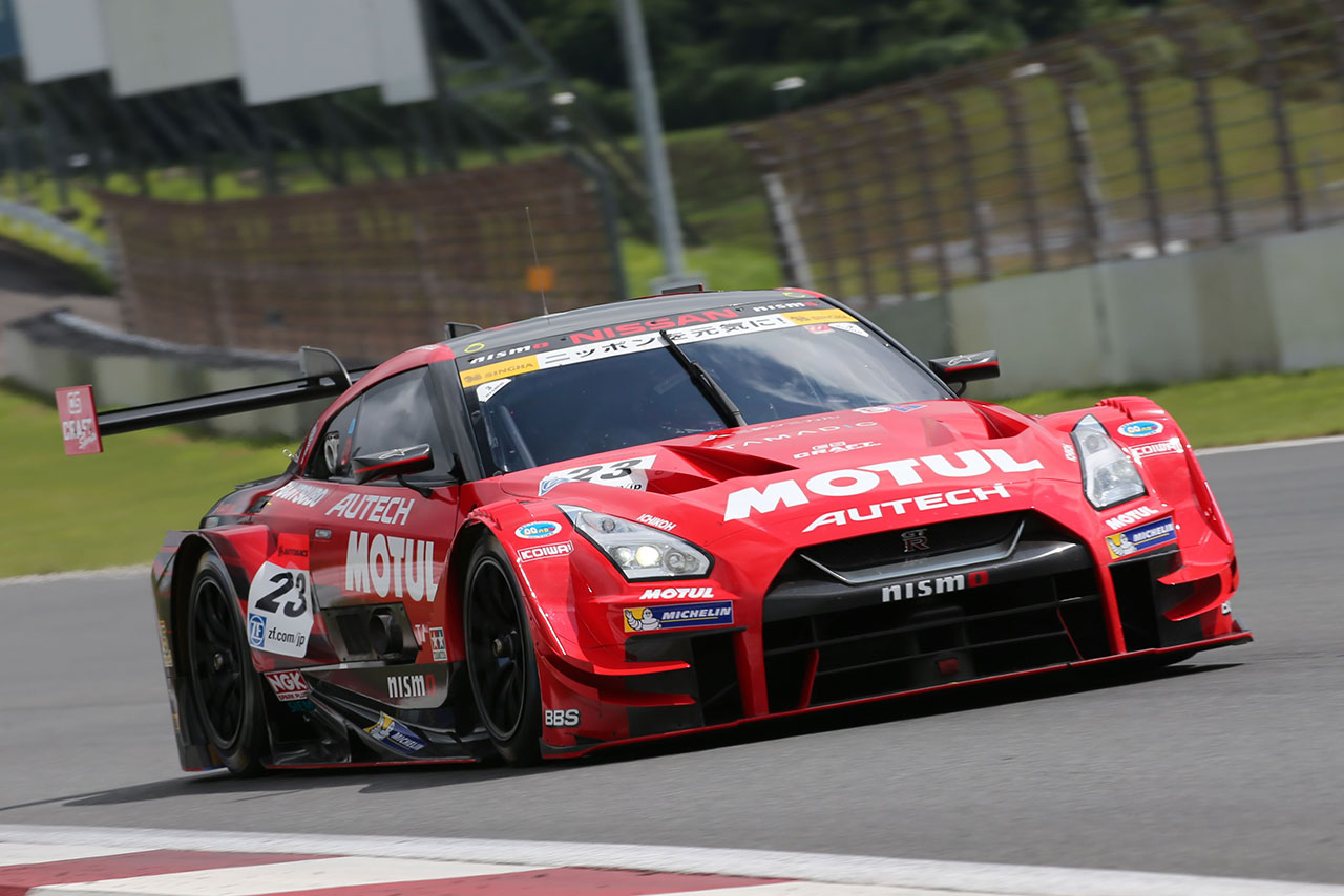 MOTUL AUTECH GT-R