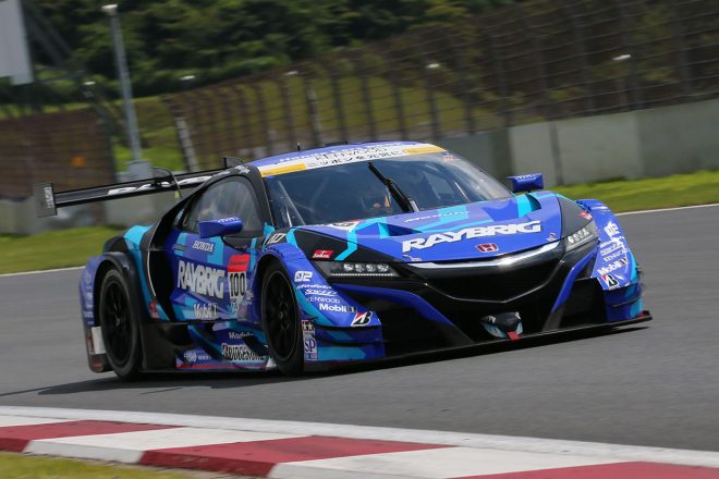 原因不明の失速に見舞われたRAYBRIG NSX-GT