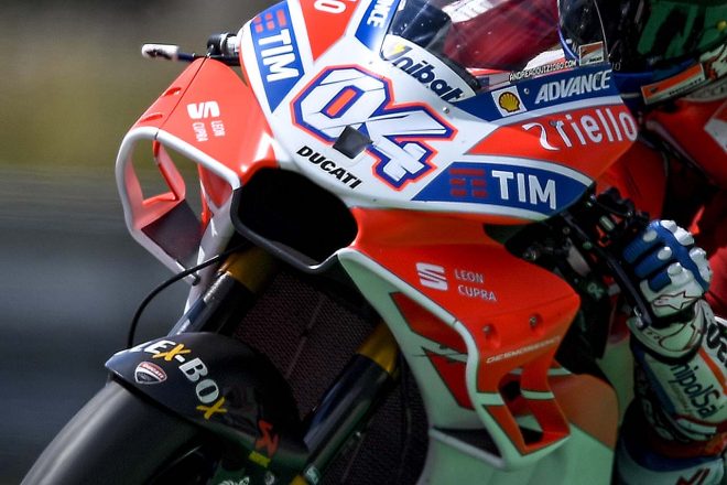 ブルノテストで新型カウルをテストしたアンドレア・ドビジオーゾ