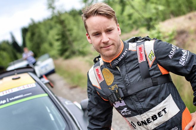 WRC第10戦ドイチェランドを棄権するマッズ・オストベルグ