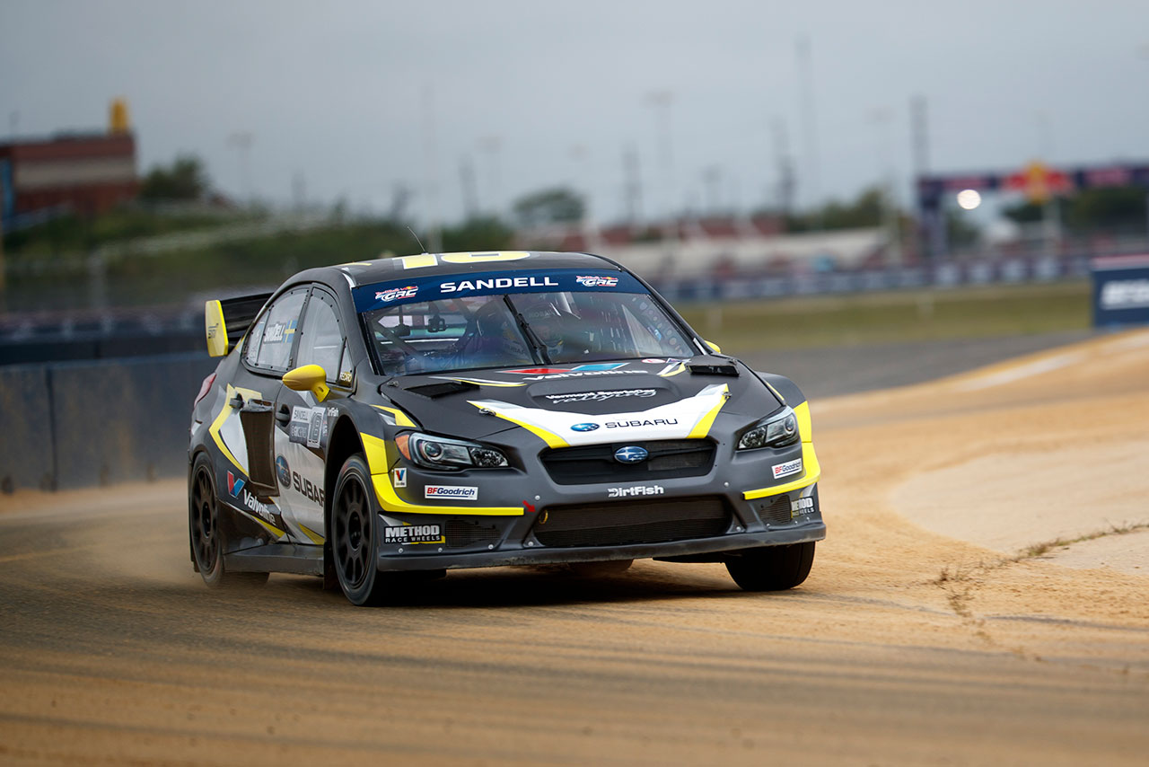 2位表彰台を獲得したパトリック・サンデル（スバルWRX STI RXスーパーカー）