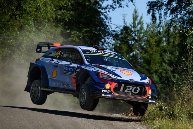 ティエリー・ヌービル（ヒュンダイi20クーペWRC）