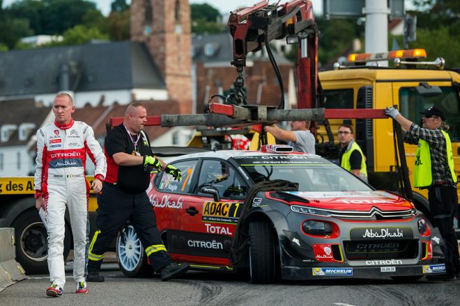 SS1でクラッシュしたクリス・ミークのシトロエンC3 WRC