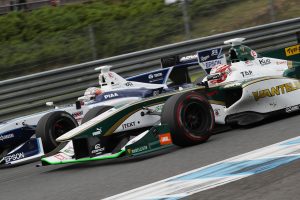 もてぎ戦では見ることが少ないオーバーテイクシーンが随所で見られた