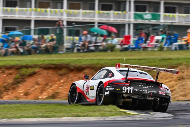 911号車ポルシェ911 RSRはコースアウトの影響もあり、8位に。