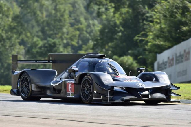 テストで履いていたホイールは、お披露目時と装着していたものとデザインが異なる