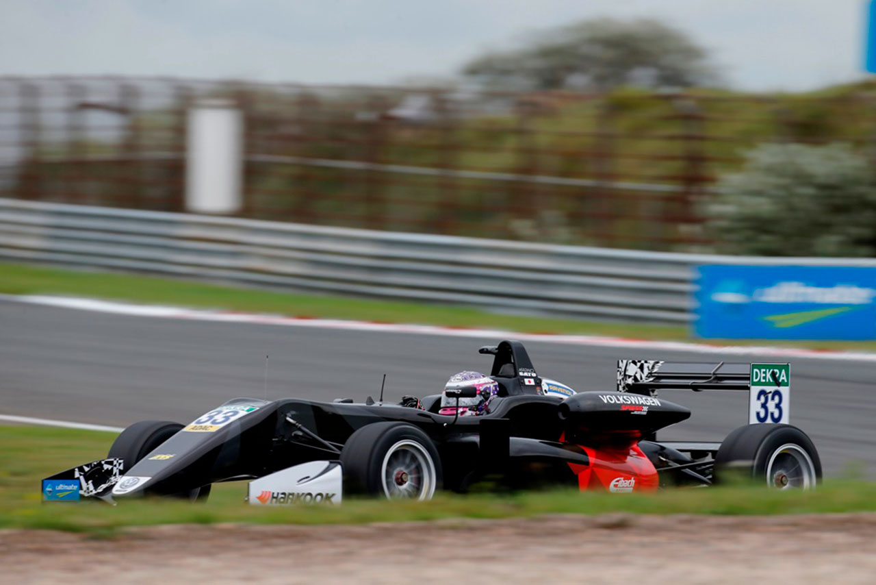 佐藤万璃音（モトパーク）はザントフールトで、こてんぱんにやられた