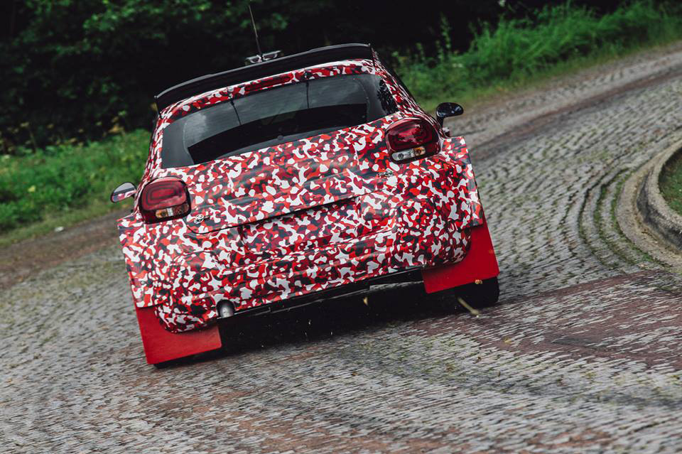 シトロエンが開発中の新型R5マシン、シトロエンC3 R5