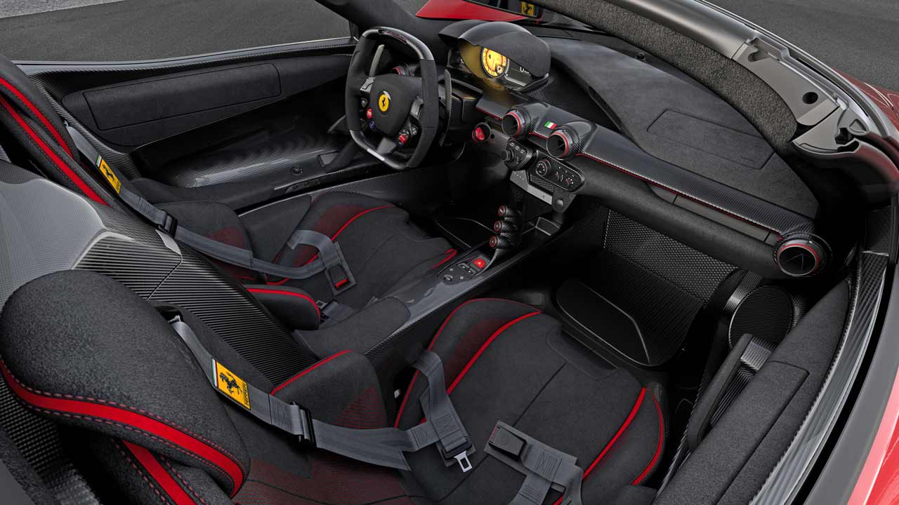 『ラ・フェラーリ アペルタ』 インテリア