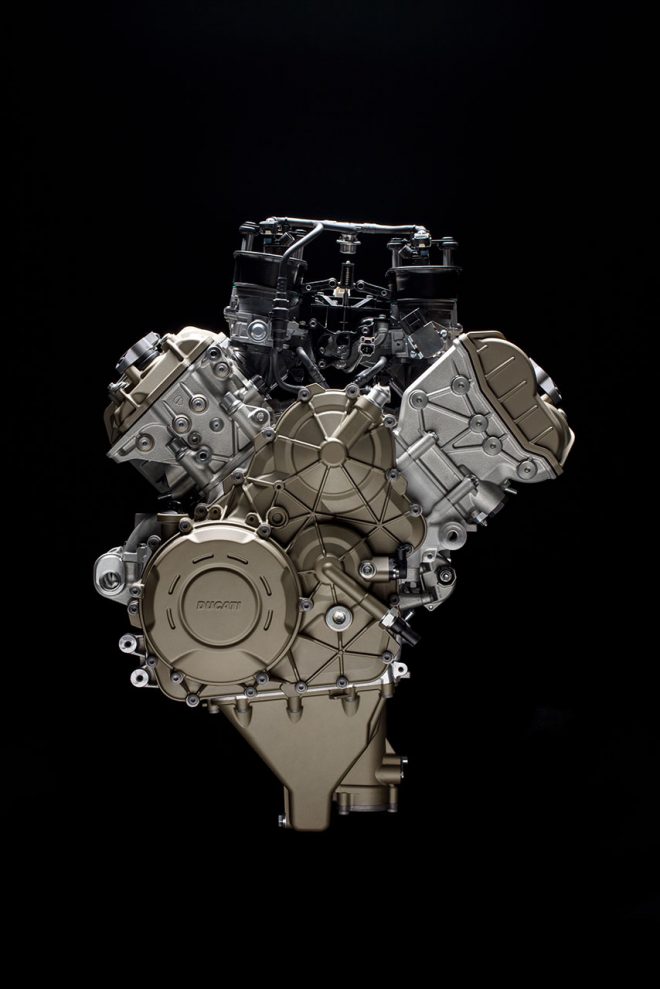 デスモセディチ・ストラダーレ