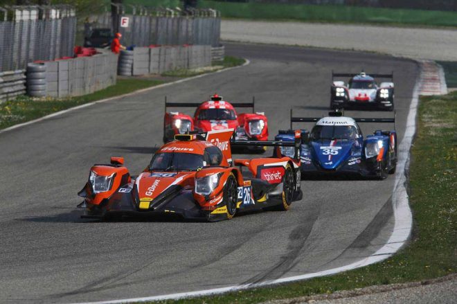 市販のシャシーとエンジンで競うLMP2クラス