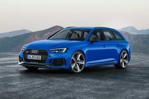 アウディRS4アバント