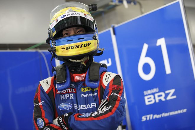 SUBARU BRZ R&D SPORTをドライブする山内英輝