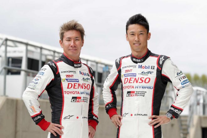 TOYOTA GAZOO Racingの小林可夢偉（左）と中嶋一貴（右）