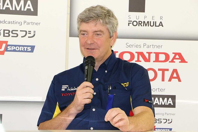 スティーブ・クラーク