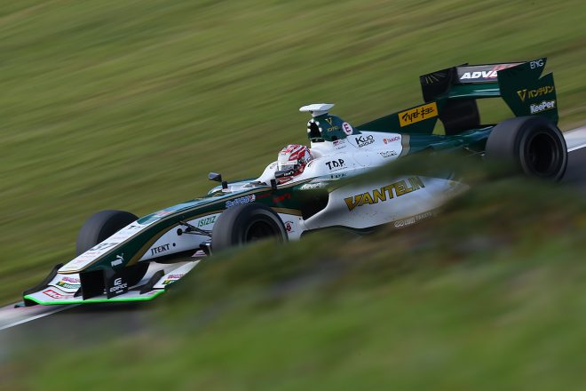 中嶋一貴／VANTELIN TEAM TOM'S