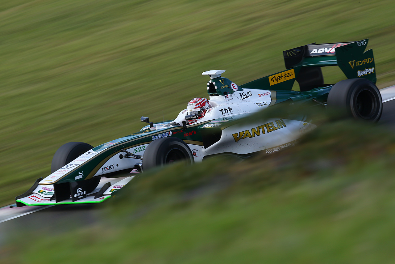 中嶋一貴／VANTELIN TEAM TOM'S