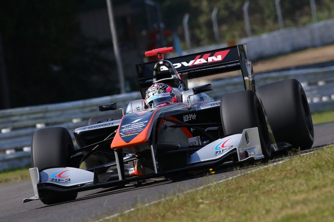 国本雄資／P.MU／CERUMO・INGING