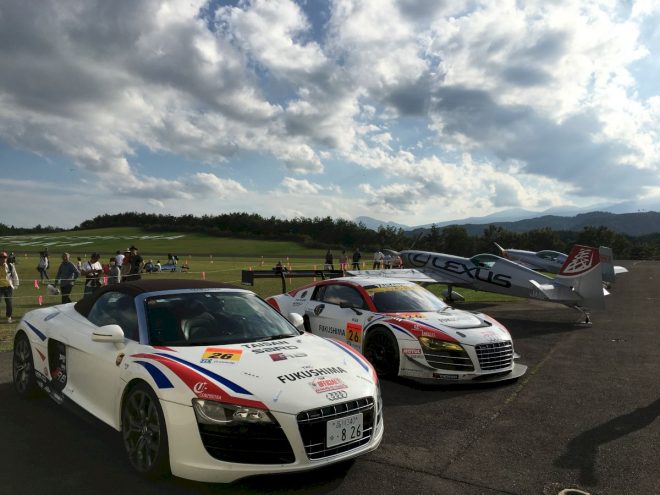 タイサン・アウディR8スパイダーとTAISAN SARD R8 FUKUSHIMA