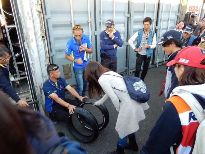 昨年のテクニカルパドックツアーの様子