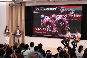 マルケス&ペドロサトークショーの様子