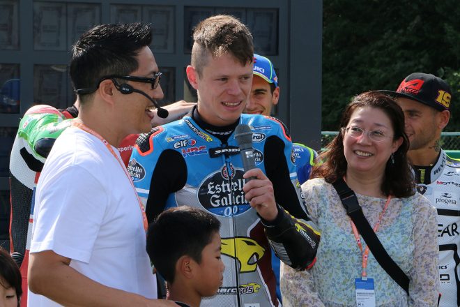 優勝したティト・ラバットチーム