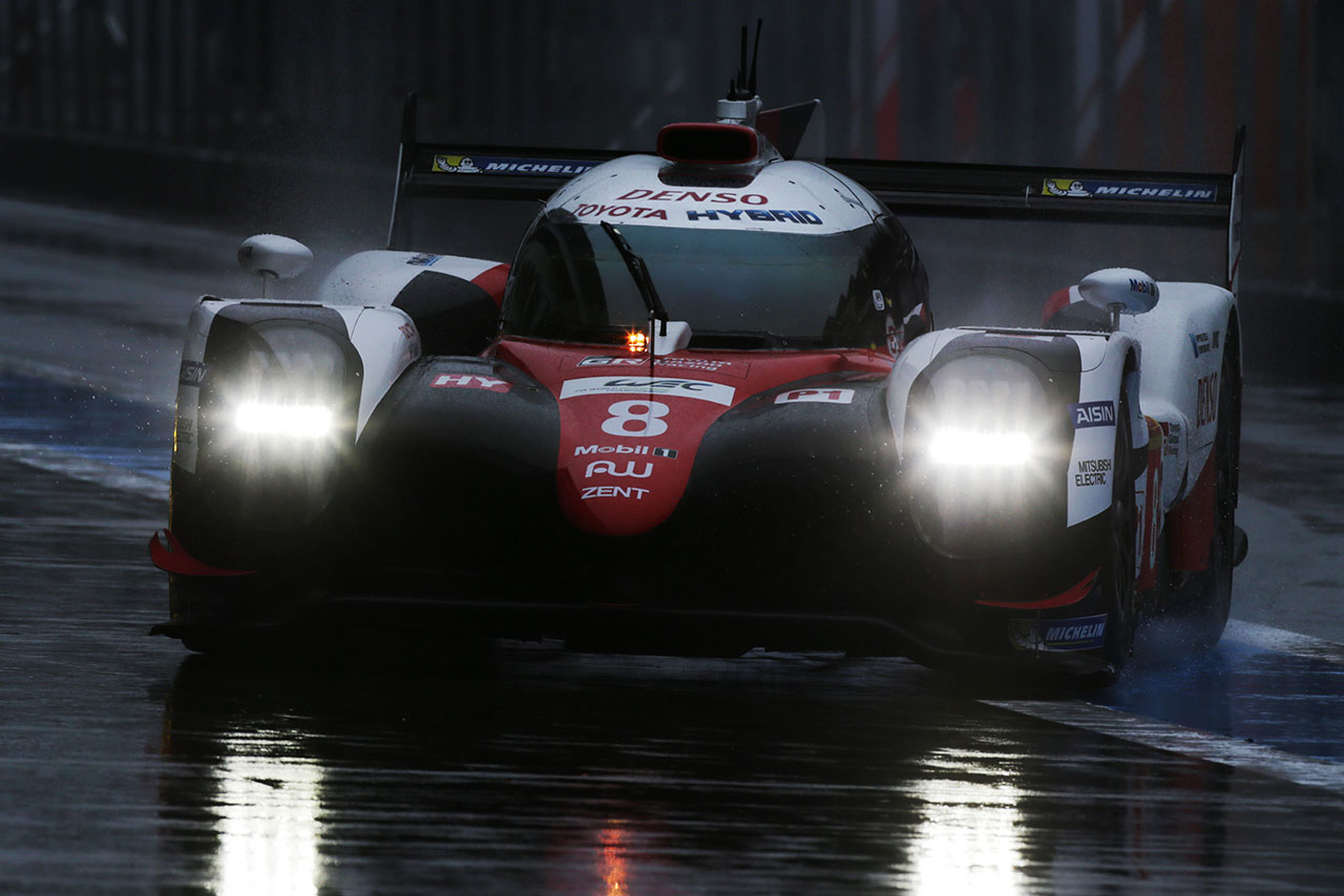 8号車トヨタTS050ハイブリッド