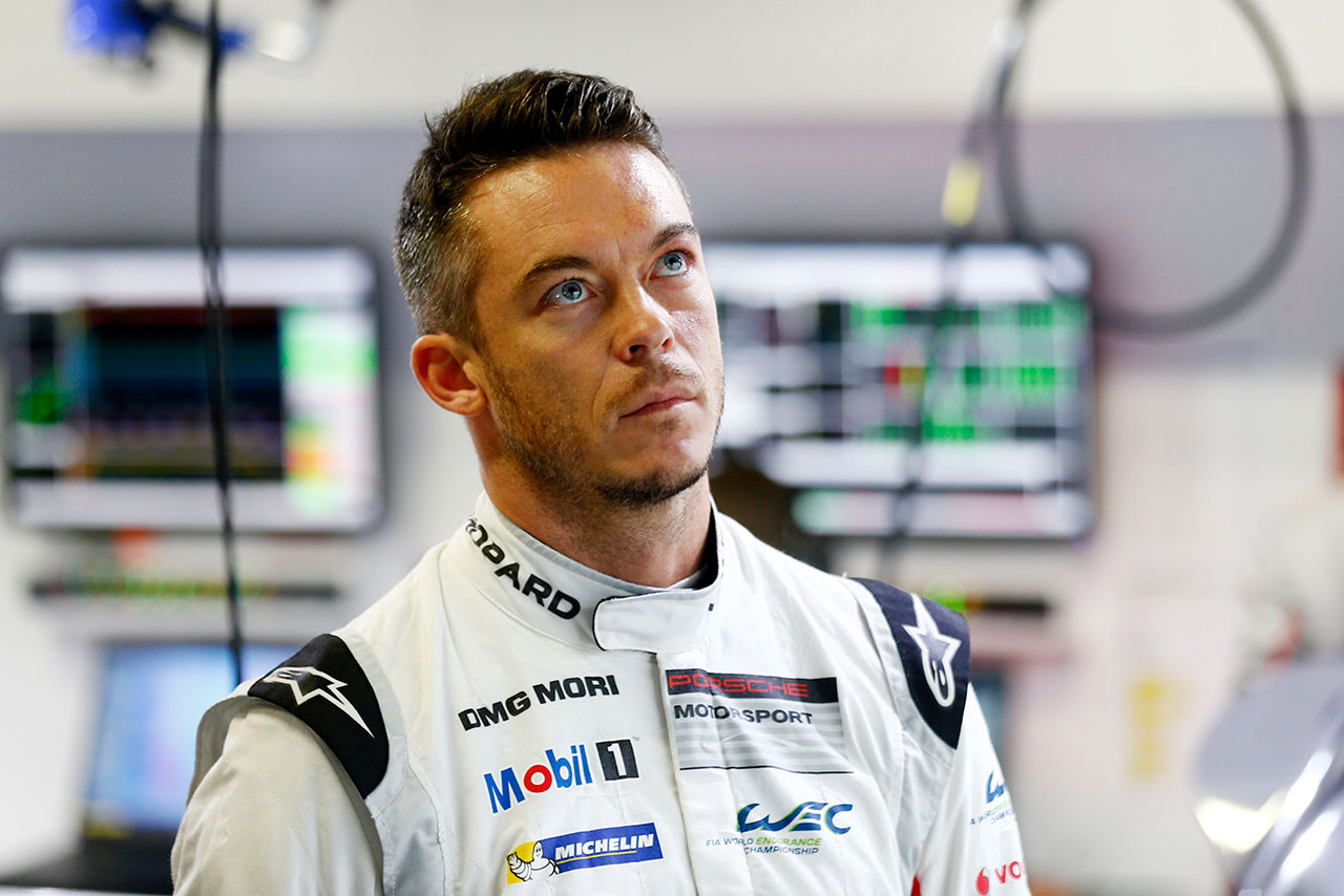 僅差でポールポジションを逃した1号車ポルシェ919ハイブリッドのアンドレ・ロッテラー