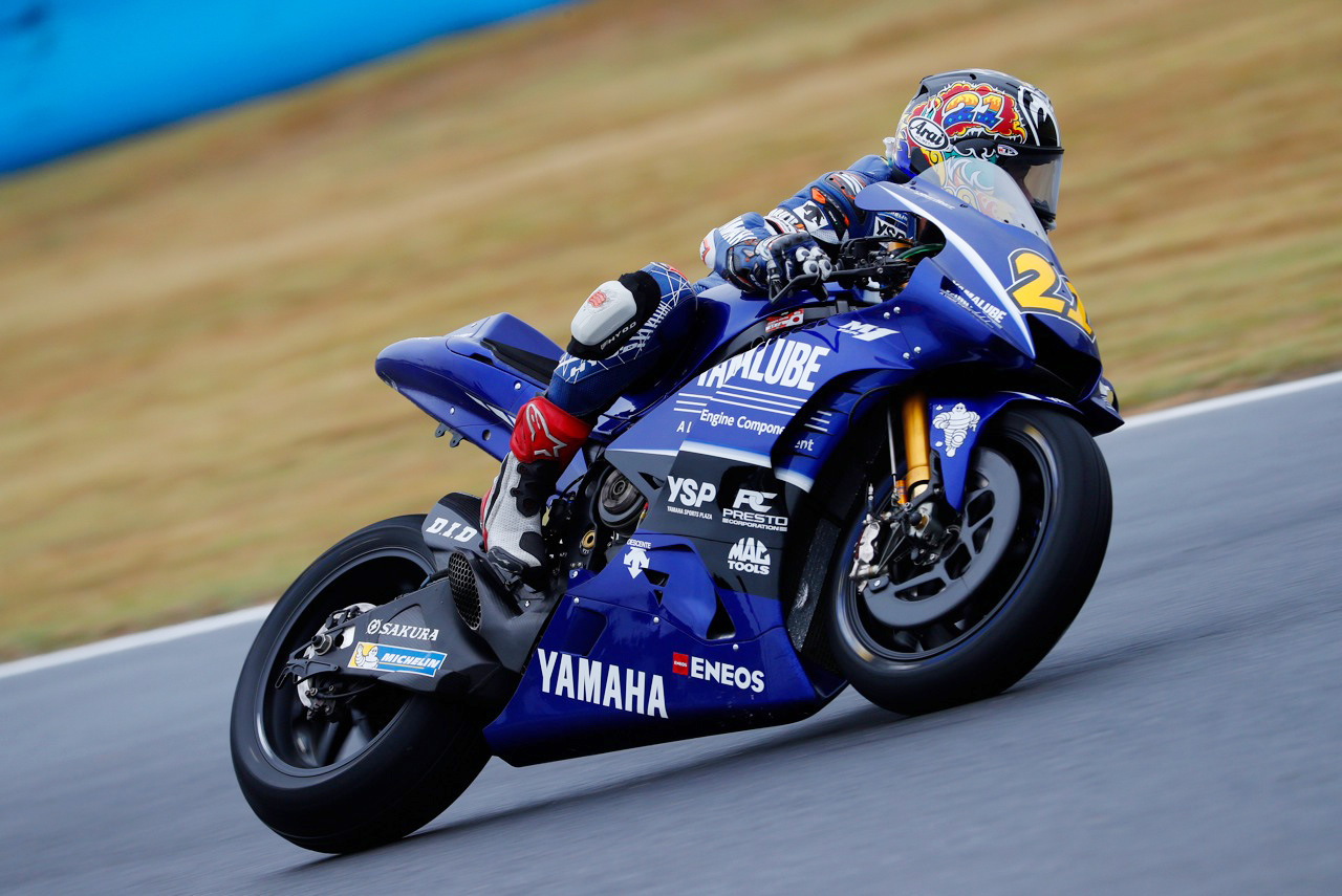 中須賀克行／ヤマルーブ・ヤマハ・ファクトリーレーシング