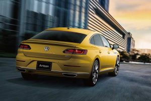 フォルクスワーゲン・アルテオン R-Line 4MOTION Advance