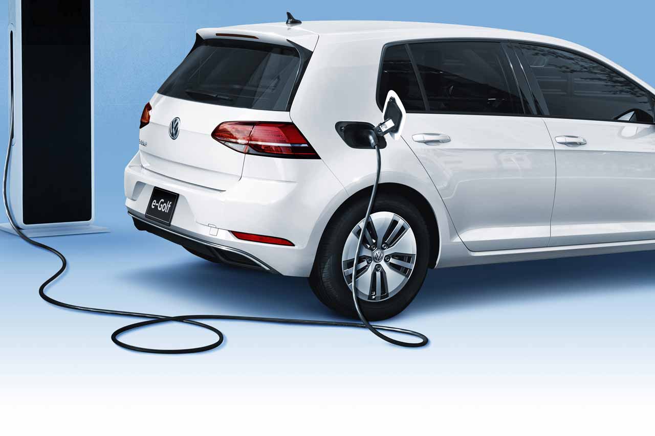 VW e-ゴルフ 急速充電（CHAdeMO）イメージ