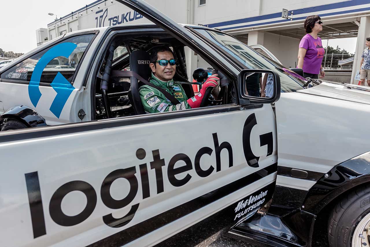 土屋圭市の助手席を疑似体験できるVR動画が11月14日に公開される