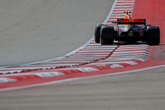 F1 Topic：フェルスタッペンの批判は正当？　向上させるべきはコース外での対応
